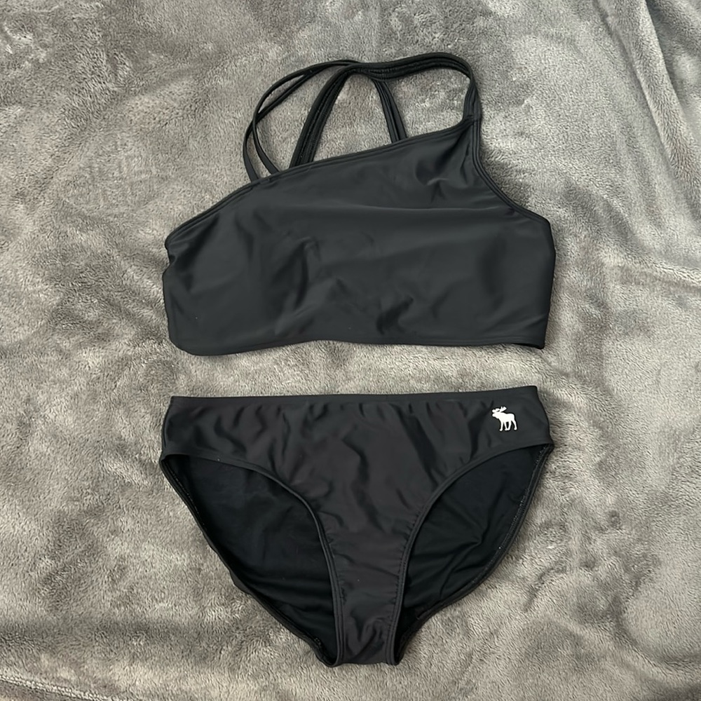 Black 3 piece Abercrombie Kids Swimsuit
